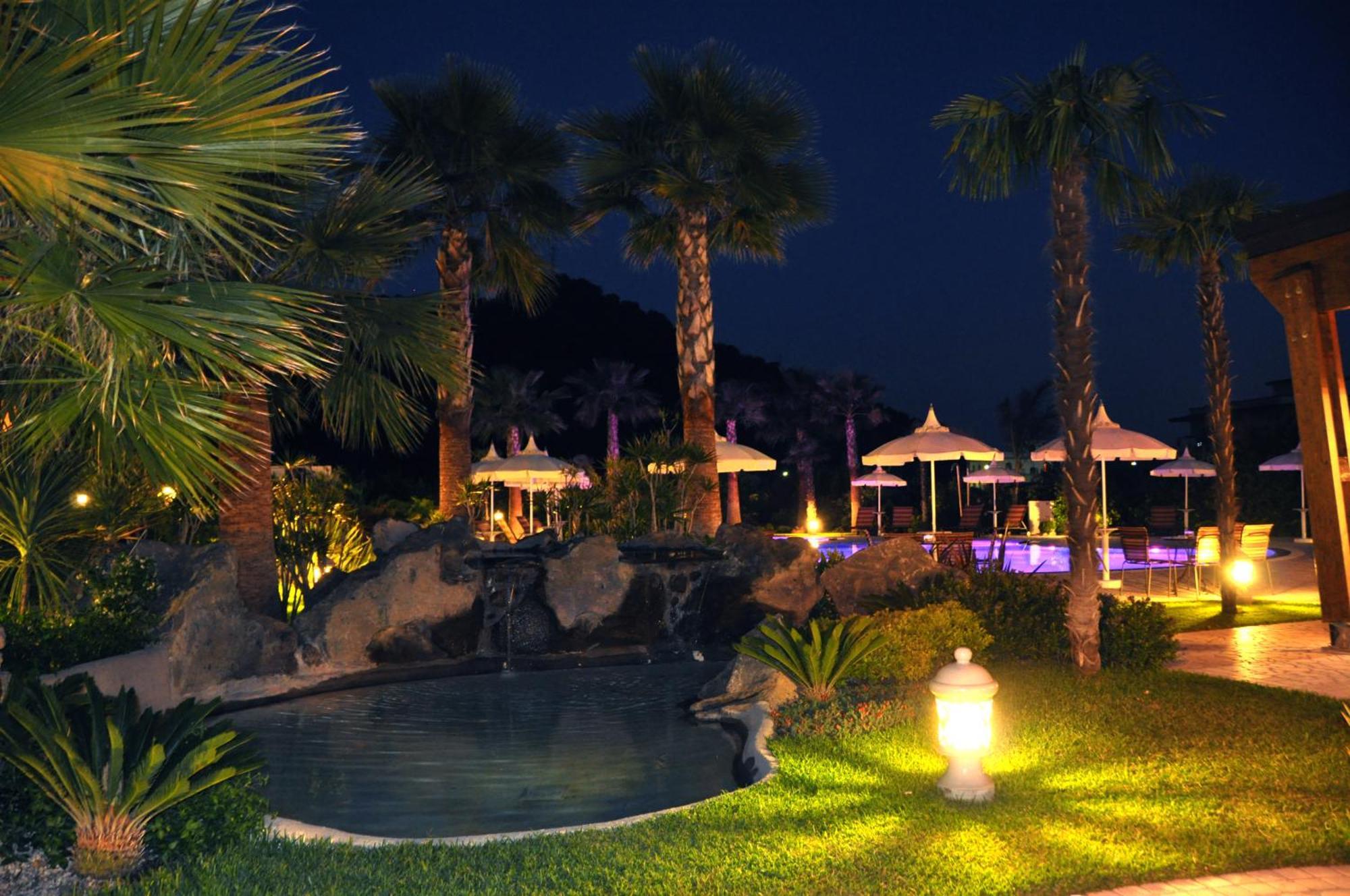 Alcantara Resort di Charme Gaggi Bagian luar foto